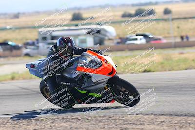media/Oct-14-2023-TrackXperience (Sat) [[0517685739]]/Level 3/session 5 turn 12/